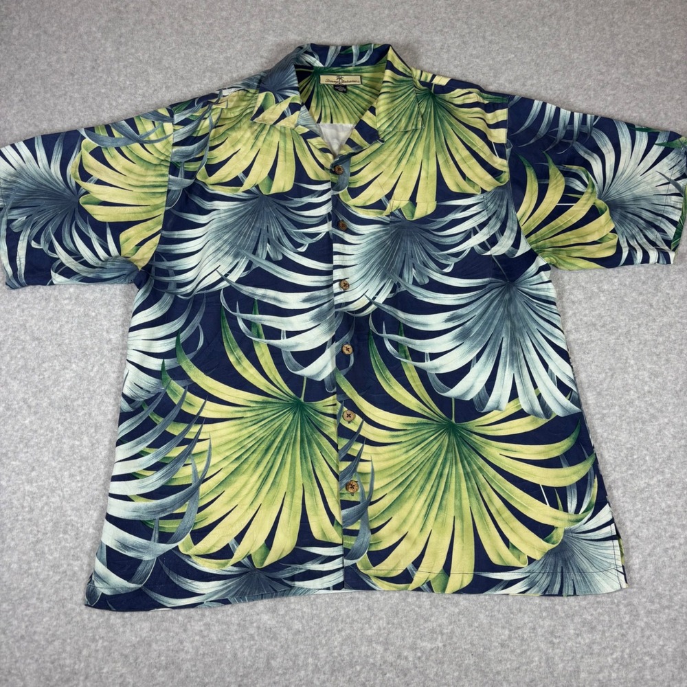 Tommy Bahama Shirt Mens Medium Blue Green 100% Silk Palm Leaf Tropical Button Up
